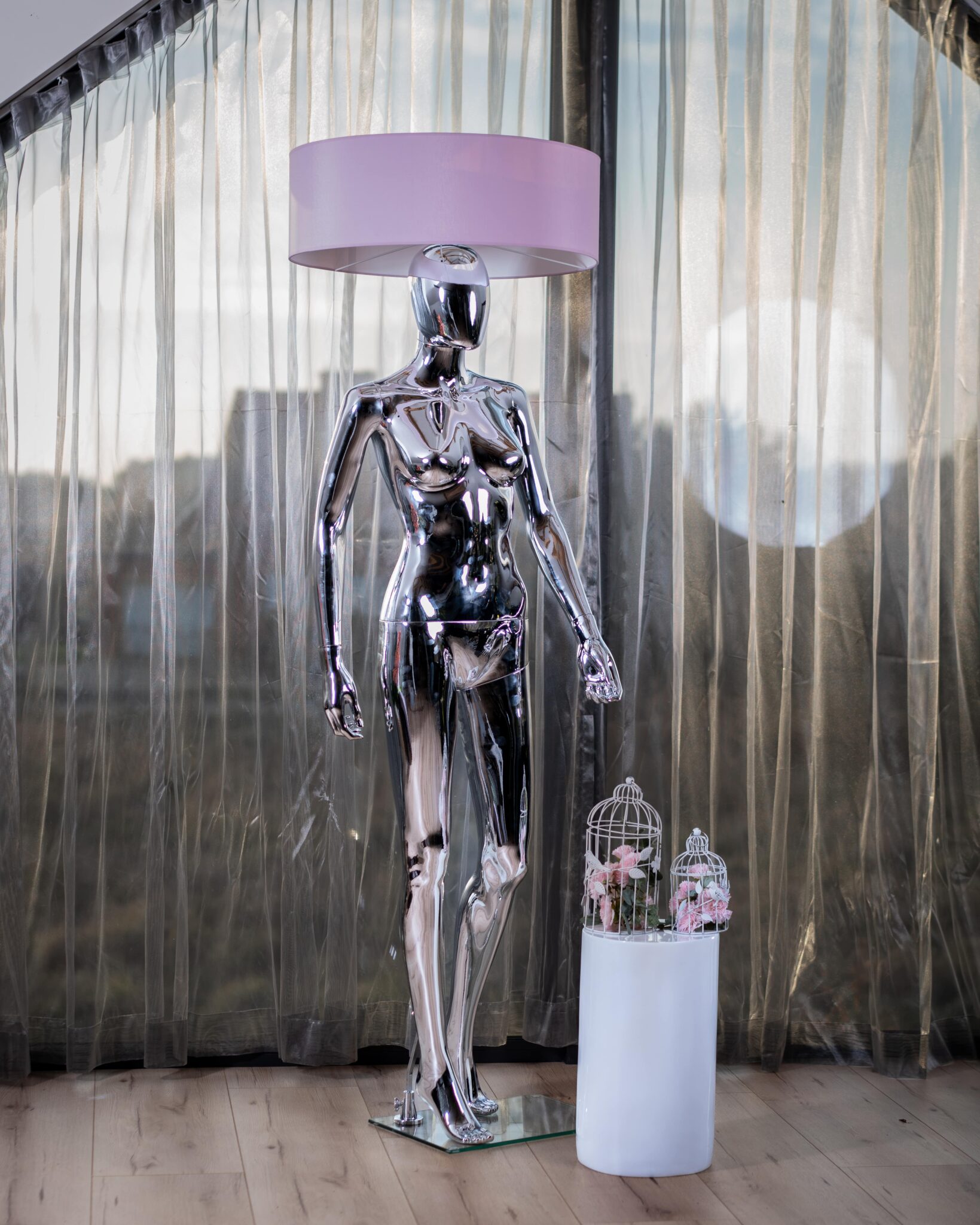 LAMPA CHROM SREBRNA