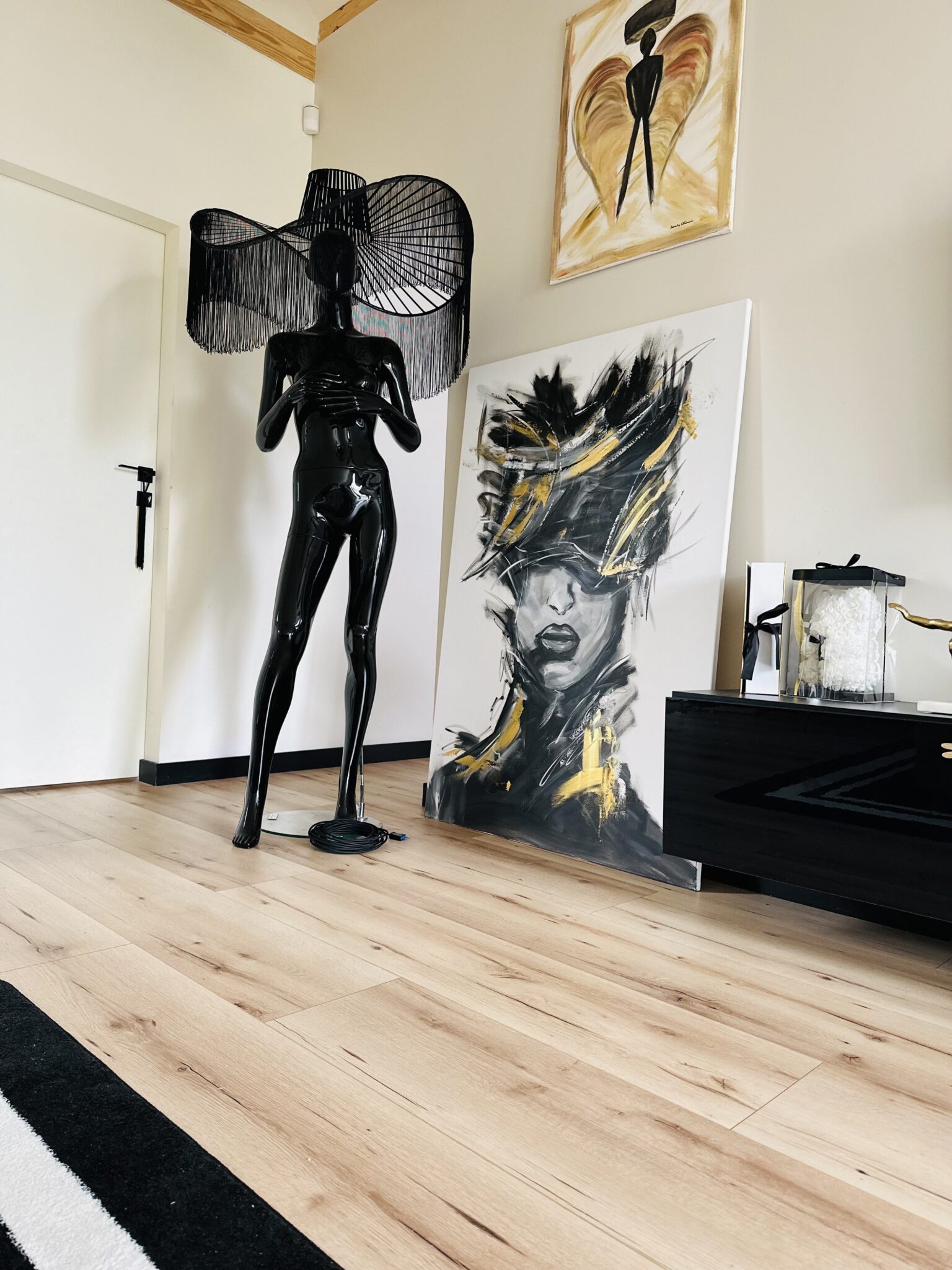 LAMPA KAPELUSZ